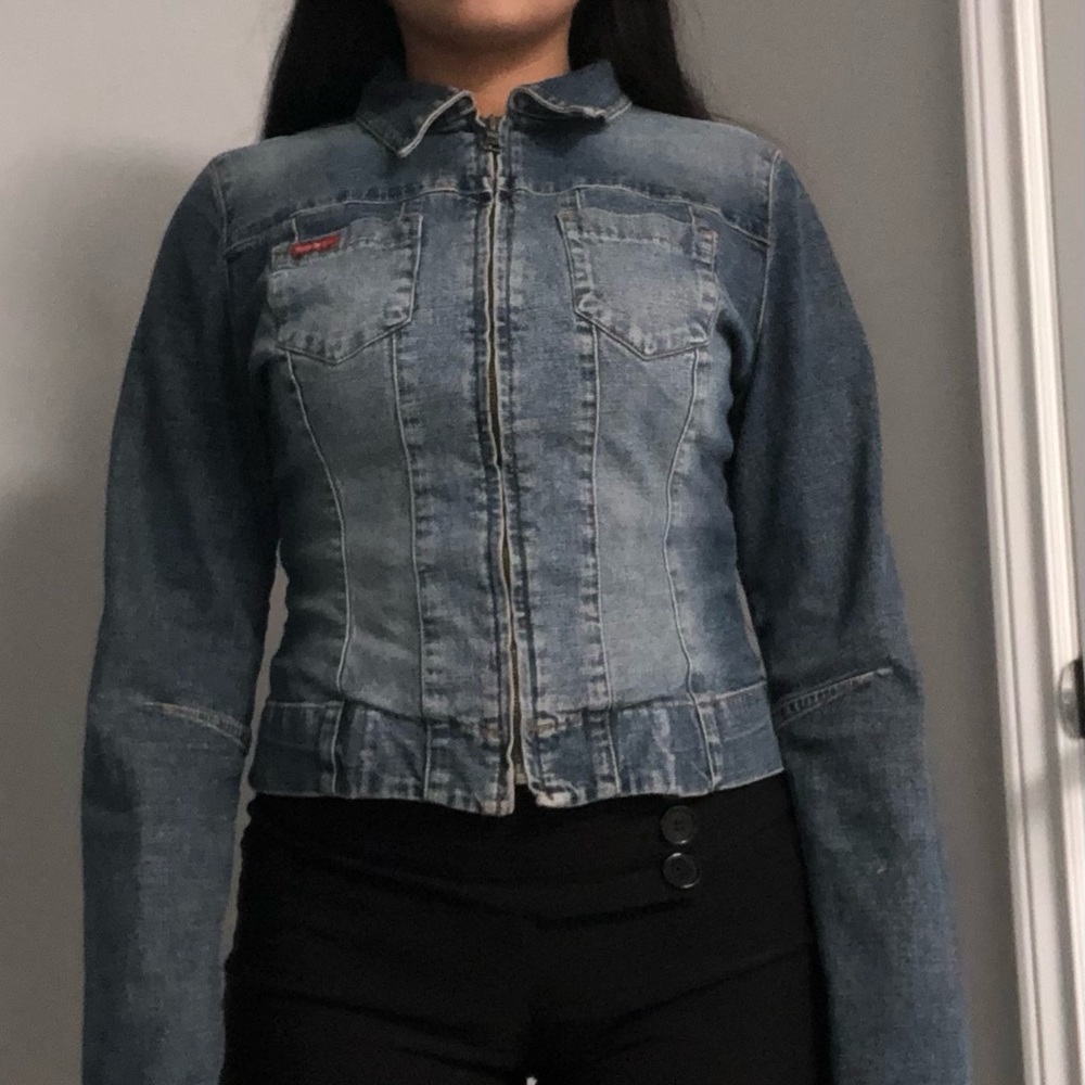 GUESS vintage/y2k zip up motorcycle denim jacket (size M)